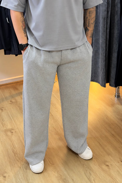 Pantalón Buzo Baggy Gris